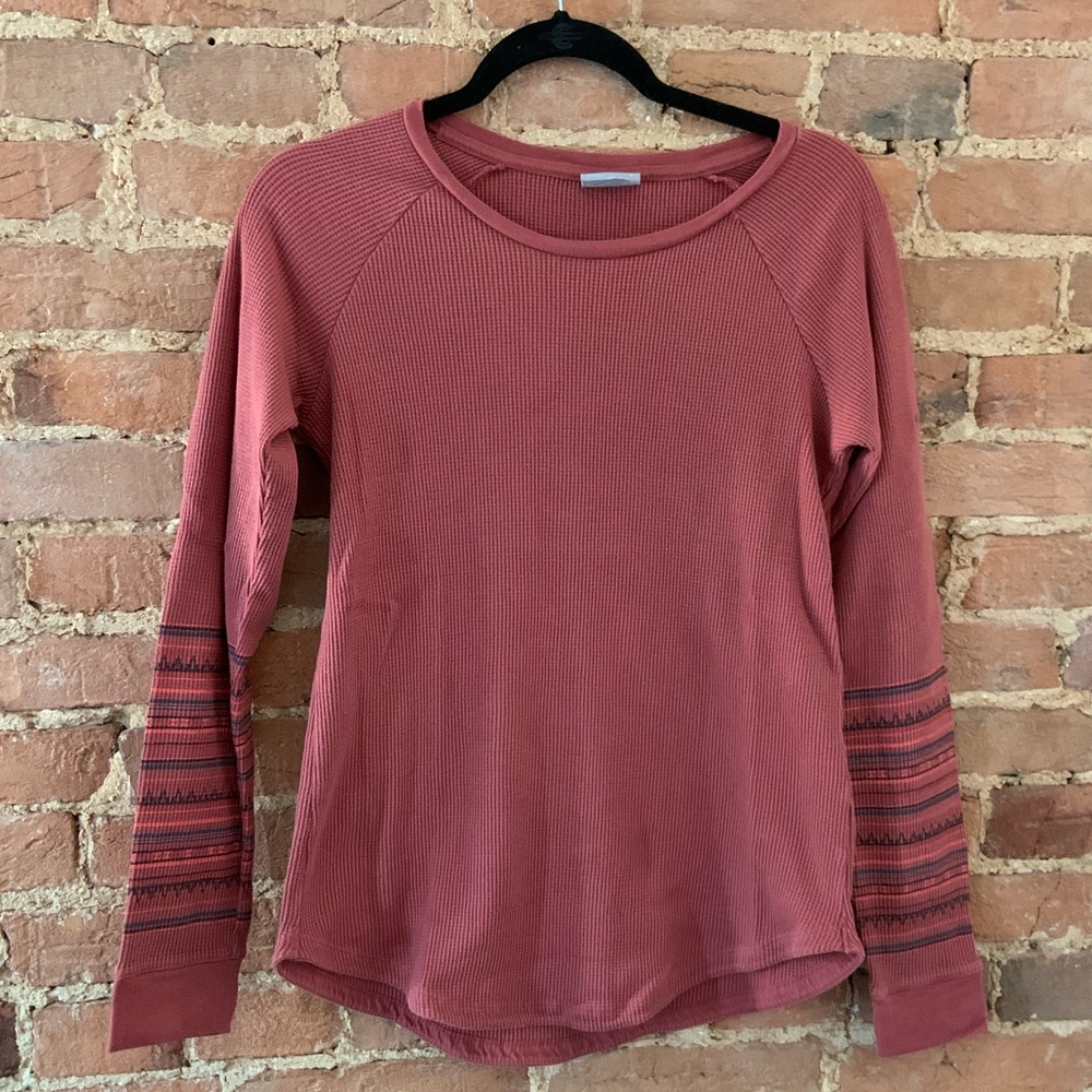 Columbia Waffle Knit Long Sleeved Tee Size Small